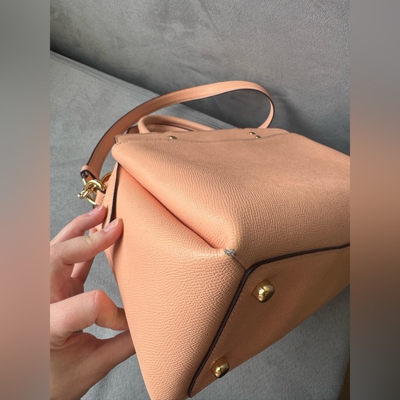 Coach Peach Leather Purse - Picture 5 of 16